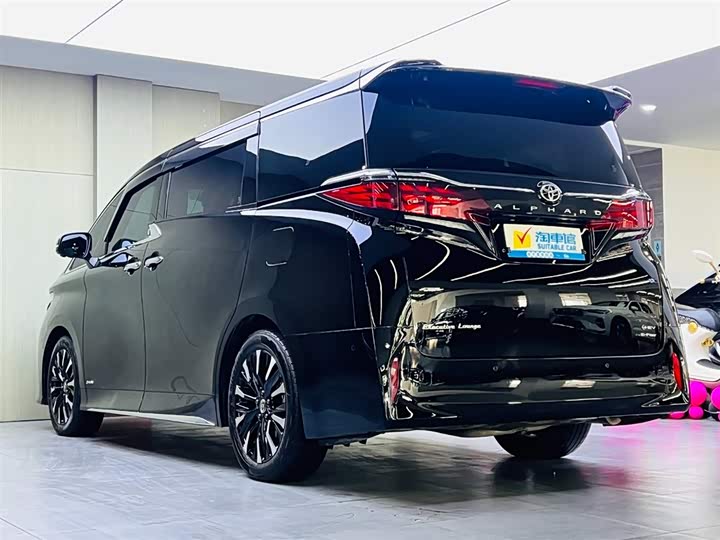 Фото 6 - Toyota Alphard