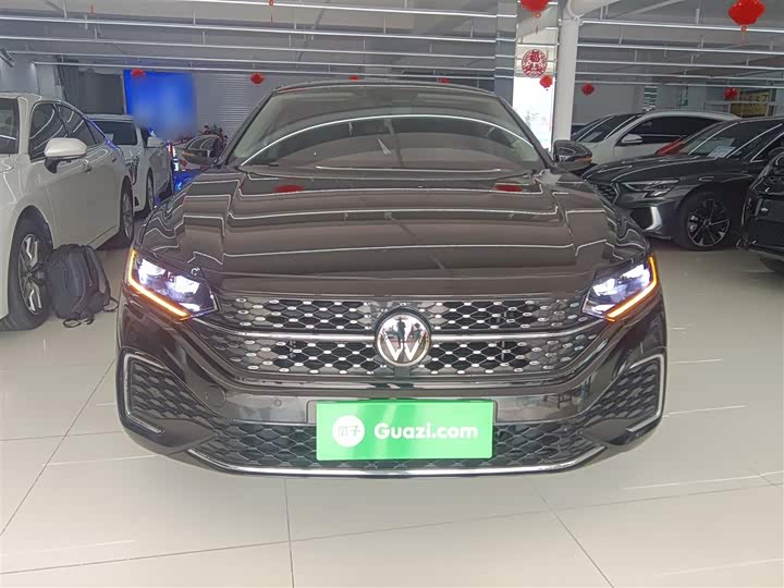 Фото 3 - Volkswagen Passat