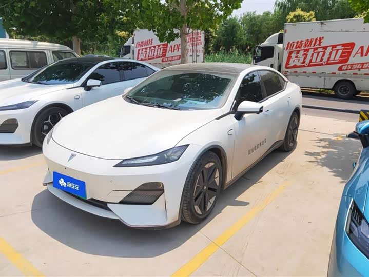 Фото 1 - Changan Deepal SL03