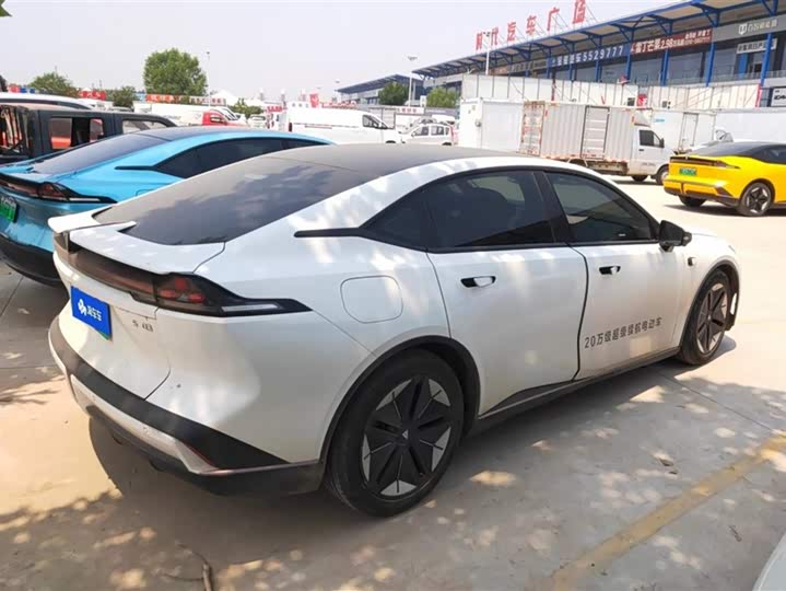 Фото 3 - Changan Deepal SL03