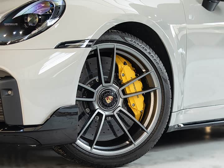 Фото 6 - Porsche 911