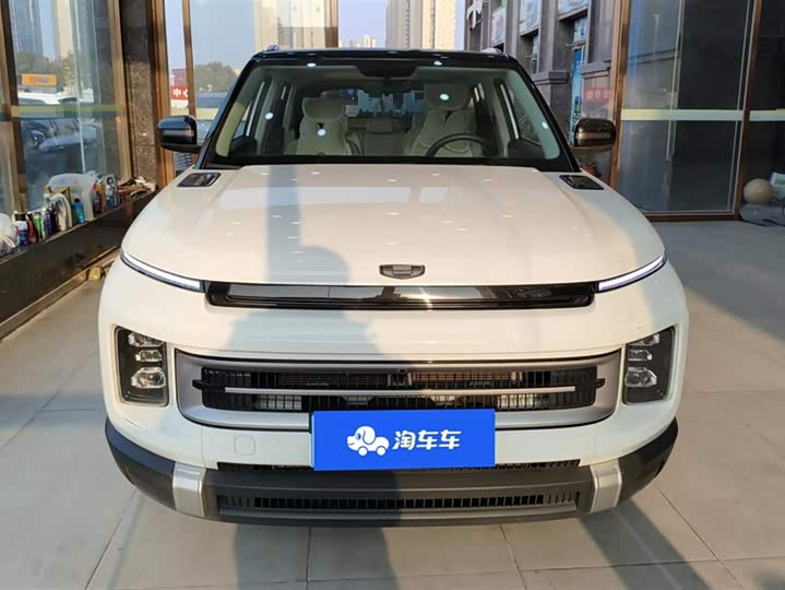 Фото 2 - Geely Icon