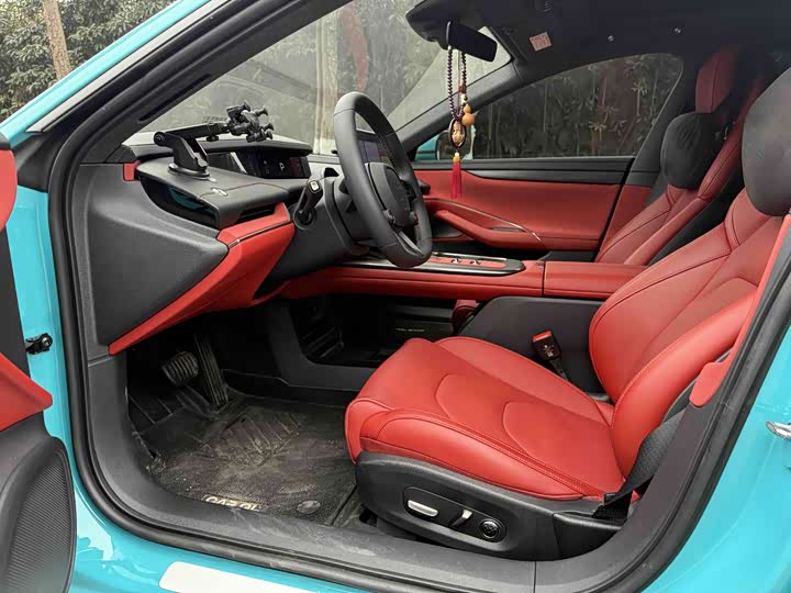 Фото 5 - Xiaomi SU7