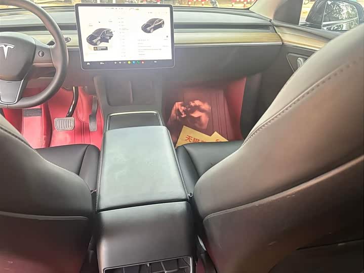 Фото 7 - Tesla Model Y