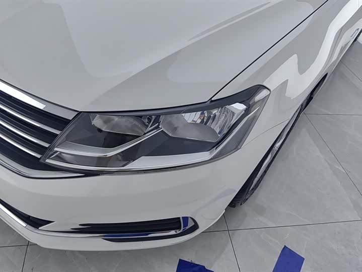 Фото 5 - Volkswagen Lavida