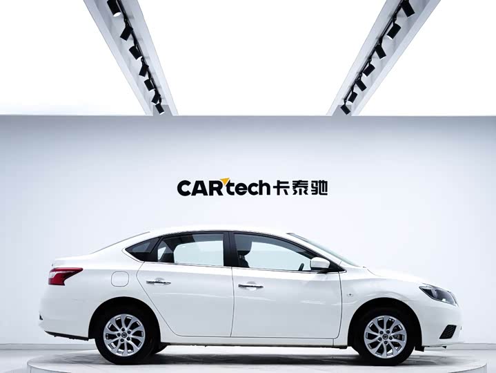 Фото 4 - Nissan Sylphy