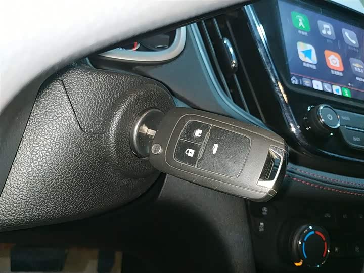 Фото 9 - Chevrolet Monza