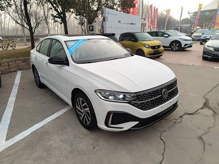 Фото 4 - Volkswagen Lavida