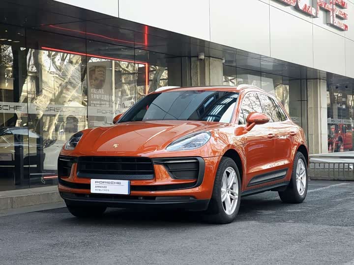 Фото 1 - Porsche Macan