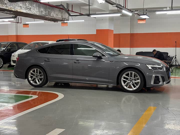 Фото 4 - Audi A5