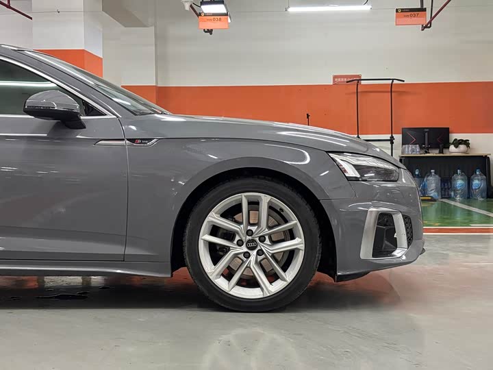 Фото 5 - Audi A5