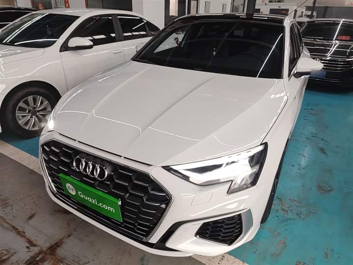 Фото 1 - Audi A3