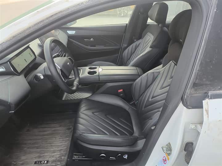 Фото 7 - Changan Deepal SL03