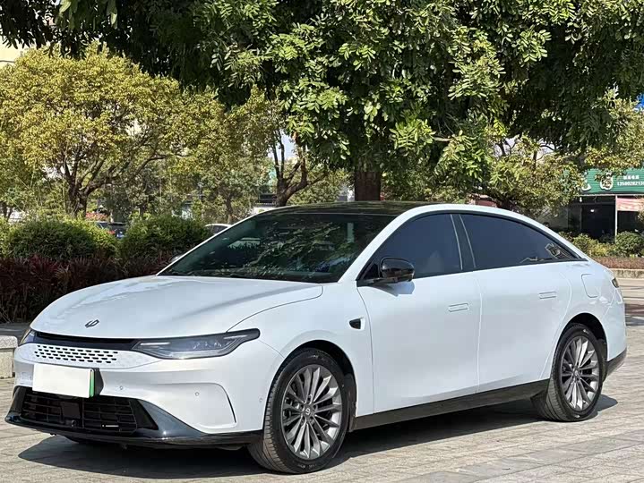 Фото 1 - Leapmotor C01