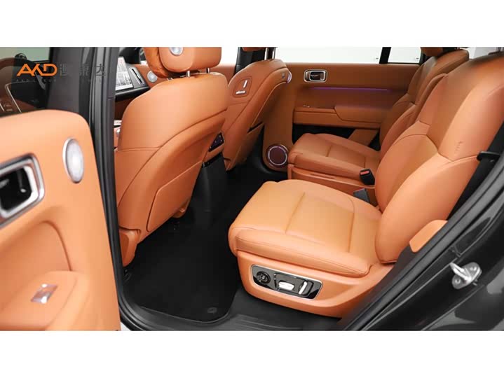 Фото 7 - LiXiang L9