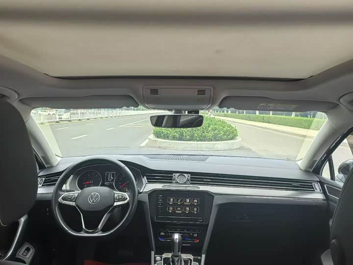 Фото 9 - Volkswagen Magotan