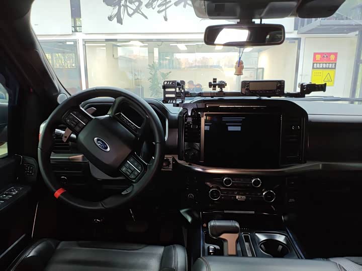 Фото 7 - Ford F-150 Raptor