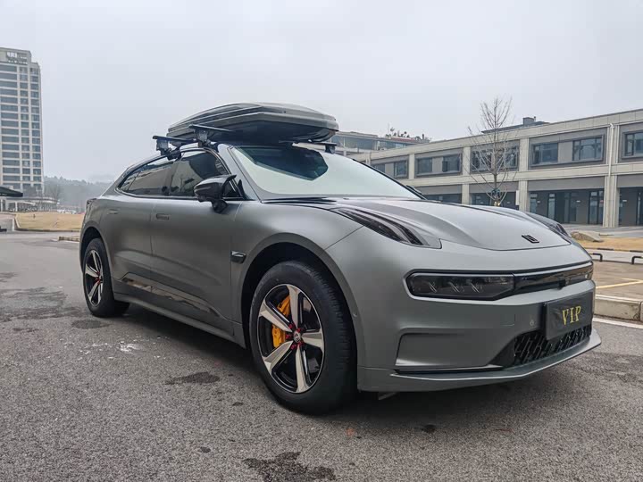 Фото 3 - Zeekr 001