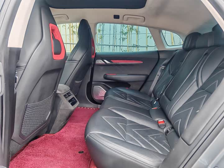 Фото 6 - Zeekr 001