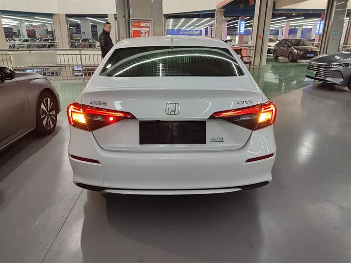 Фото 6 - Honda Civic