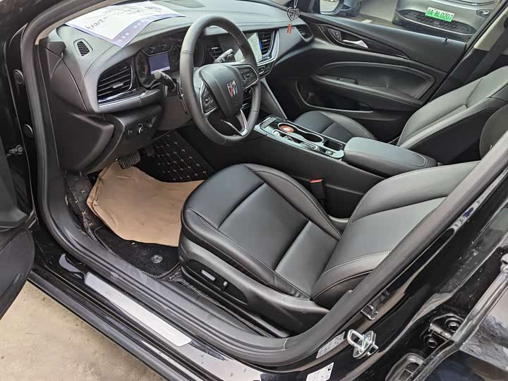 Фото 5 - Buick Regal