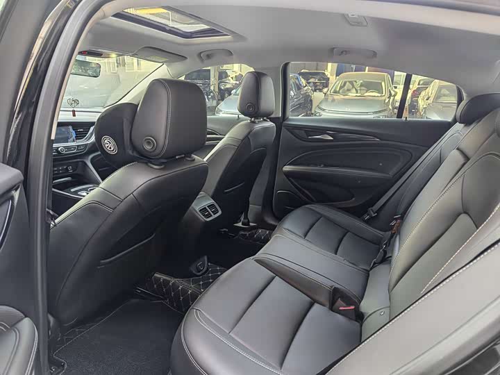 Фото 6 - Buick Regal