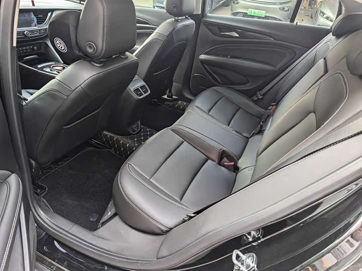 Фото 7 - Buick Regal