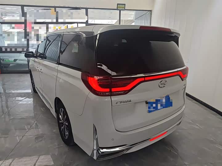 Фото 5 - GAC Trumpchi M8