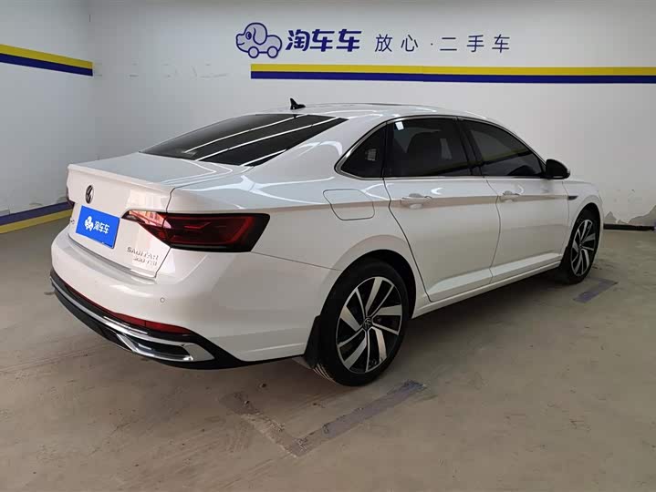 Фото 3 - Volkswagen Sagitar L