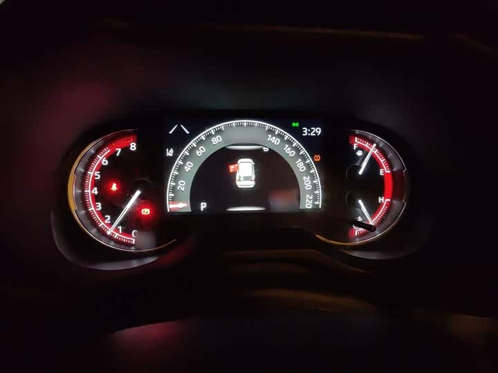 Фото 4 - Toyota RAV4