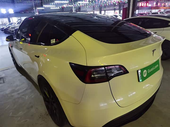 Фото 5 - Tesla Model Y