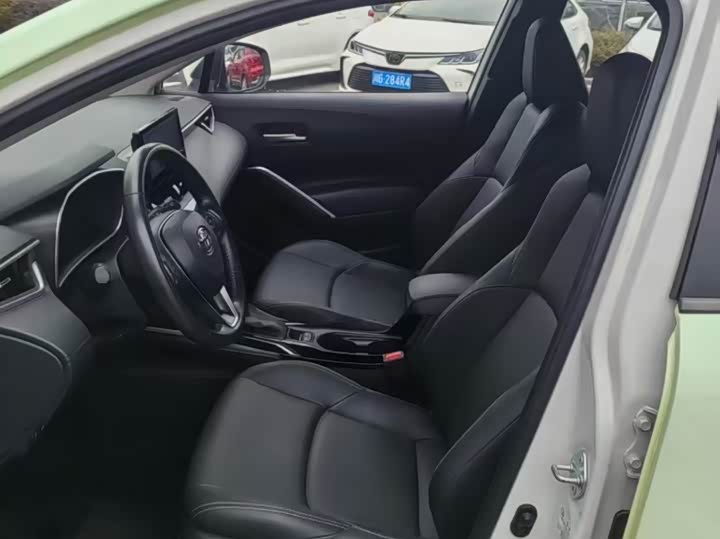 Фото 6 - Toyota Frontlander