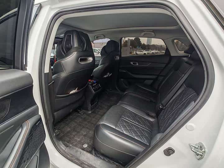 Фото 6 - Changan UNI-K