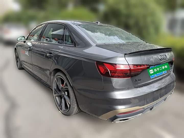 Фото 9 - Audi A4L