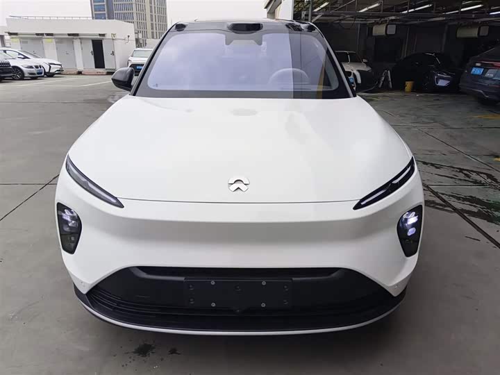 Фото 3 - Nio ES8