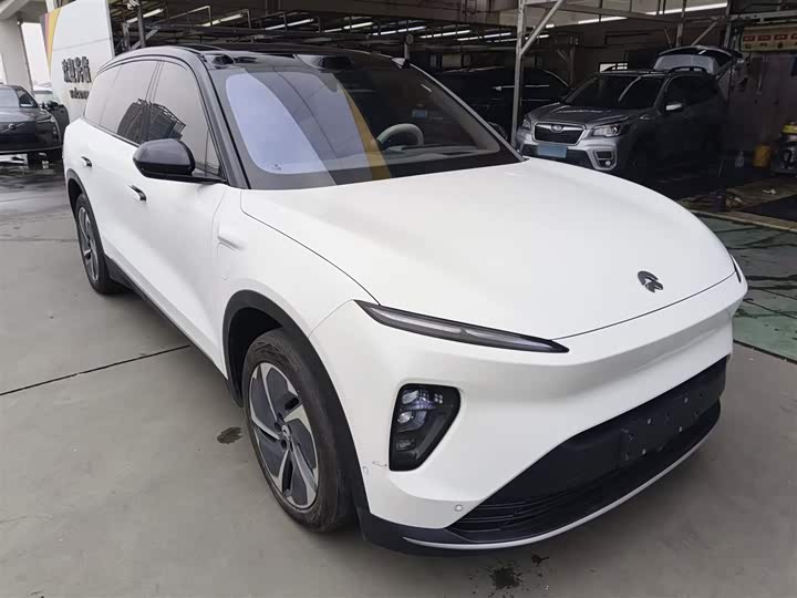 Фото 4 - Nio ES8