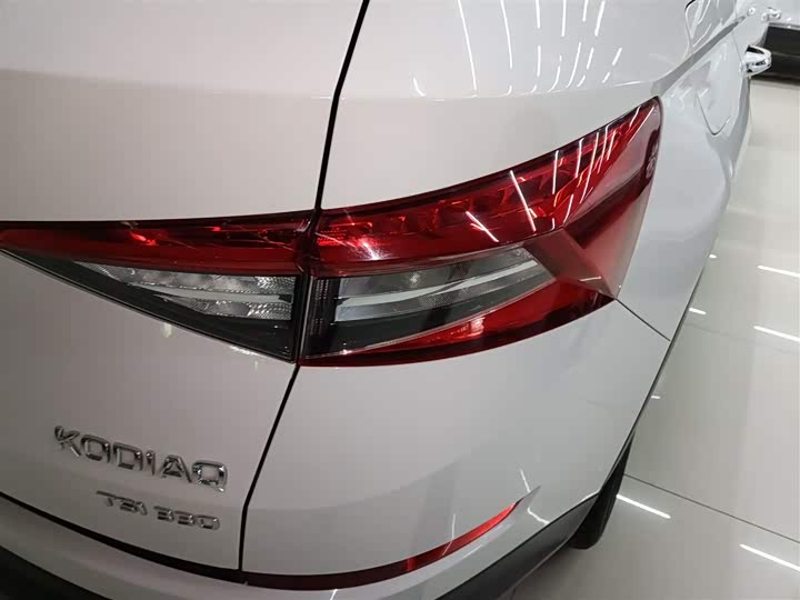 Фото 8 - Skoda Kodiaq
