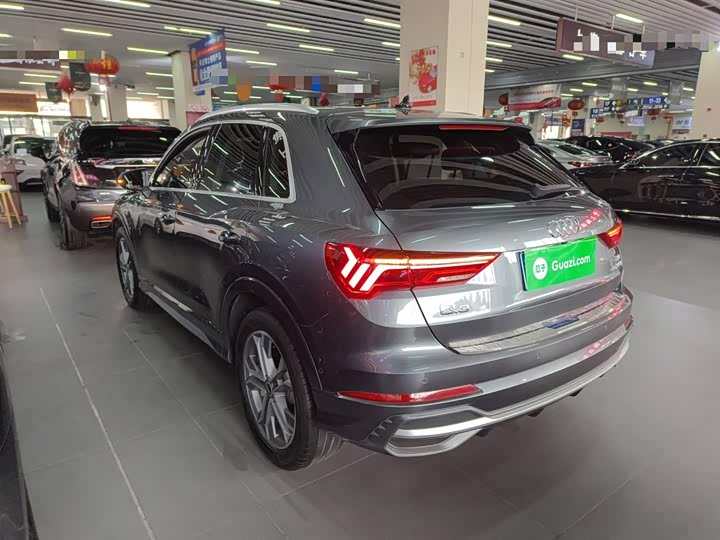 Фото 5 - Audi Q3