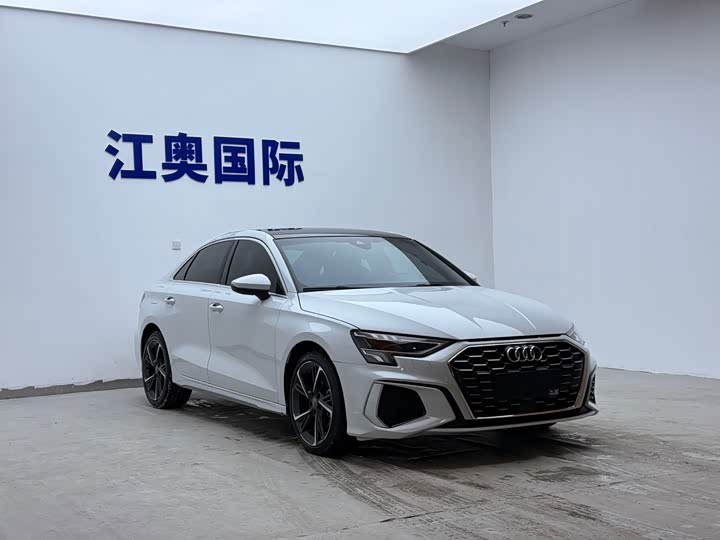 Фото 3 - Audi A3