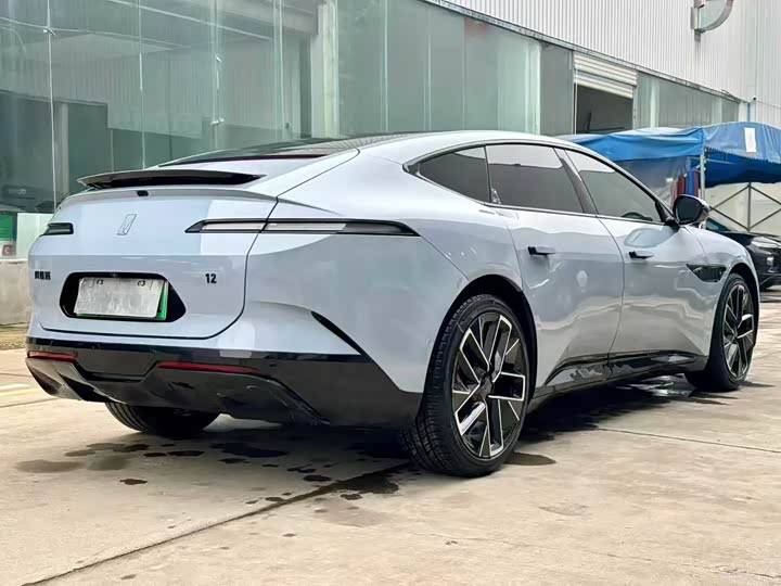 Фото 7 - Avatr 12