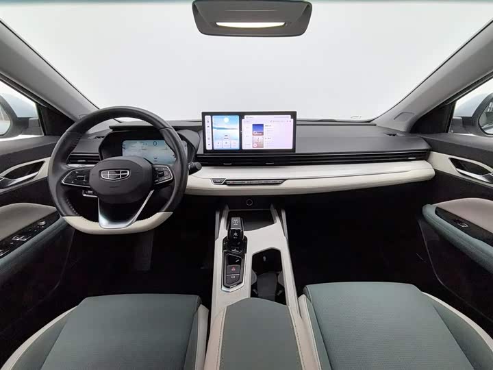 Фото 5 - Geely Emgrand L Hi·P Hybrid