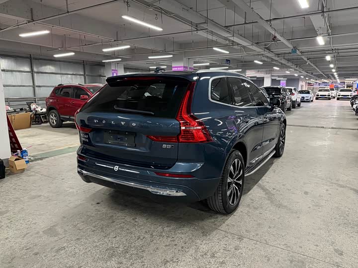 Фото 6 - Volvo XC60