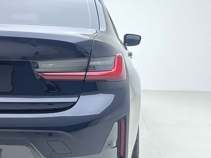 Фото 9 - BMW 3 Series