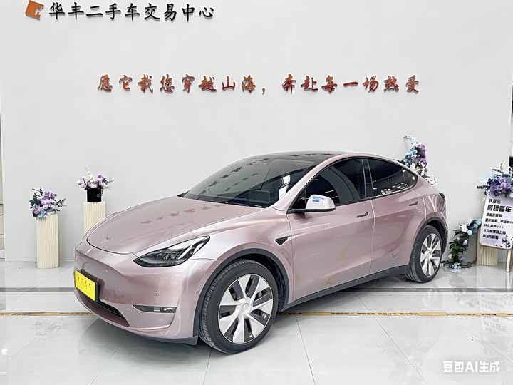 Фото 1 - Tesla Model Y