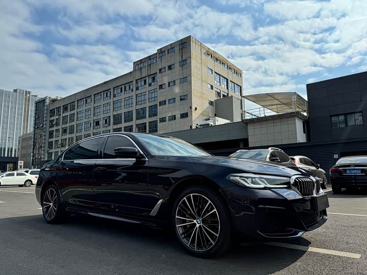Фото 4 - BMW 5 Series