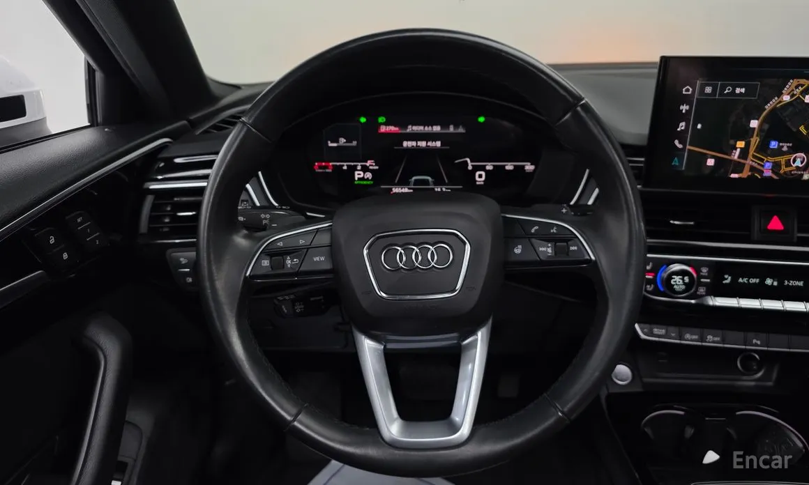 Фото 13 - Audi A4