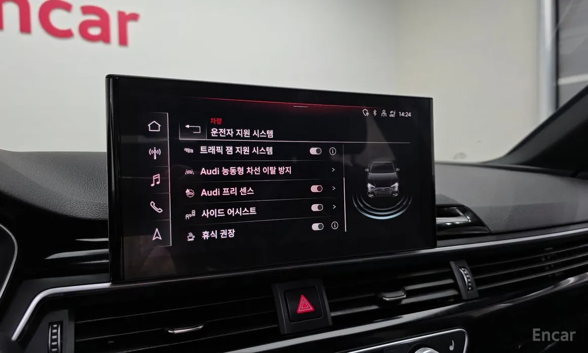 Фото 16 - Audi A4