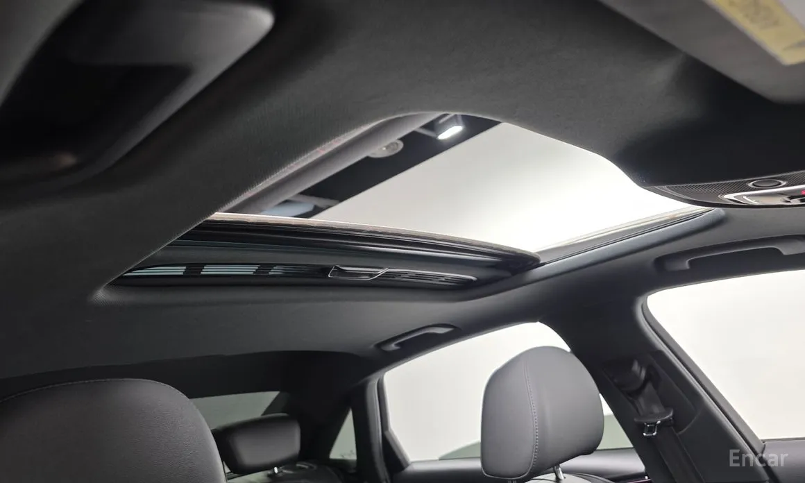 Фото 18 - Audi A4