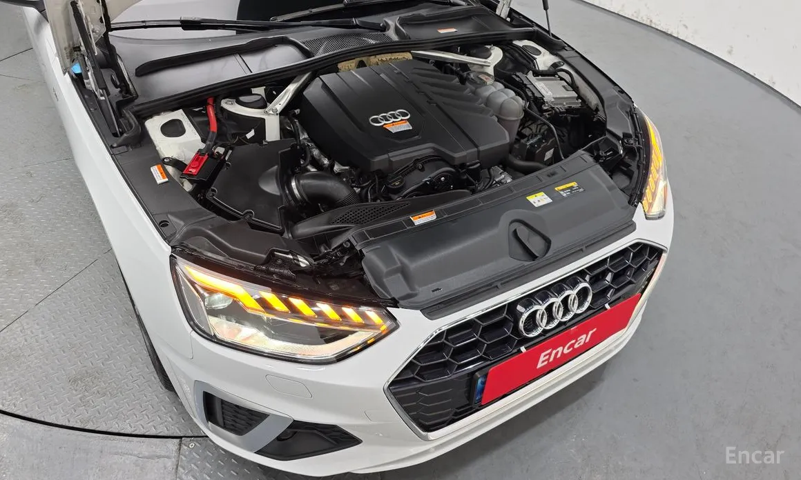 Фото 6 - Audi A4