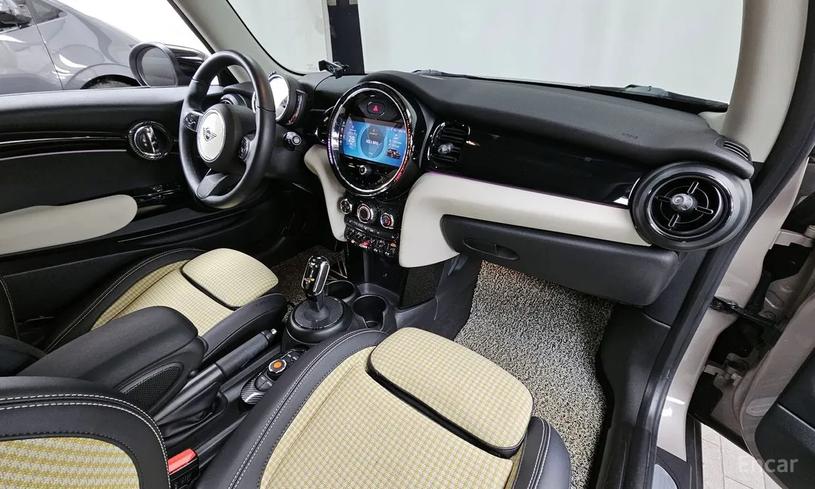 Фото 7 - Mini Cooper